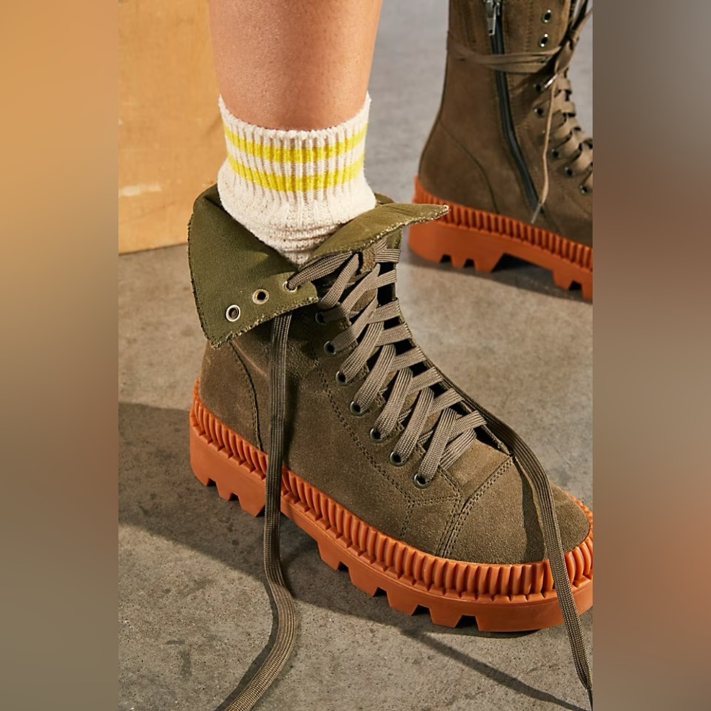 Free People Silent D Suede Boots, Size 6.5/37